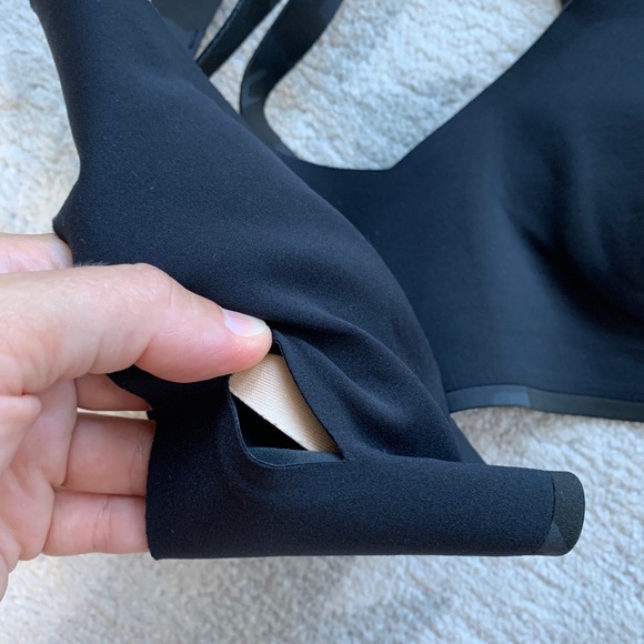 Camo Light Strides Bra 8 - Picture 4 of 8